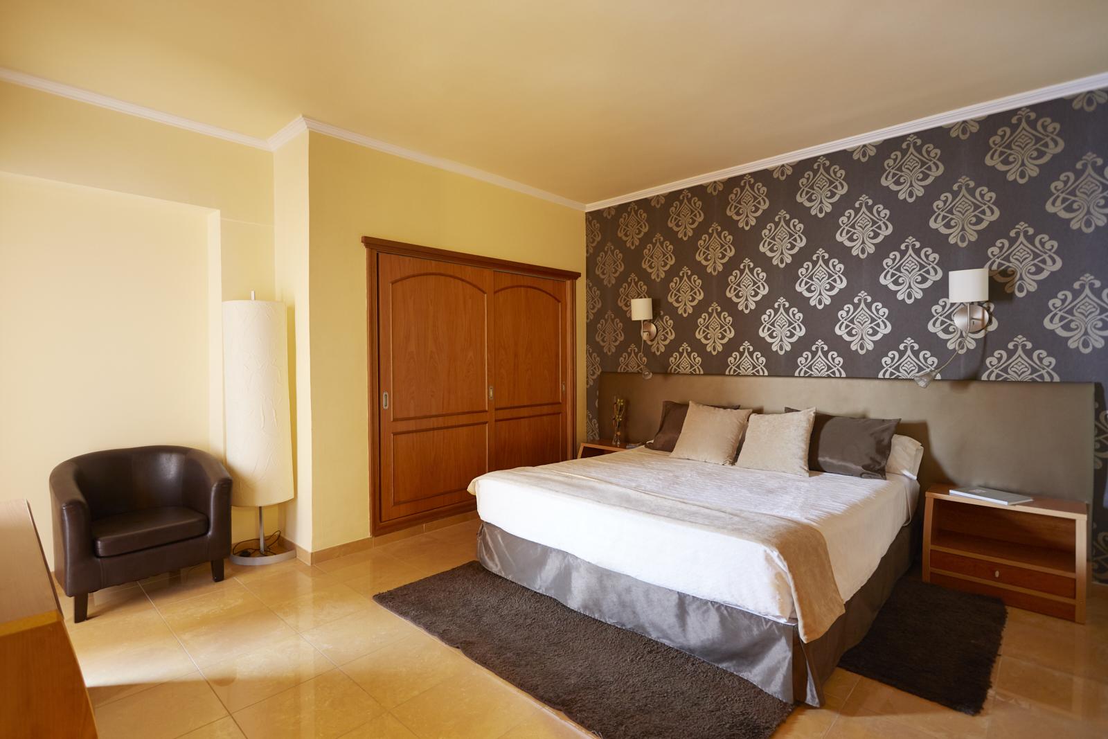 Invisa Hotel La Cala Santa Eularia des Riu Esterno foto