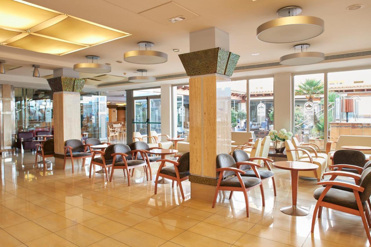 Invisa Hotel La Cala Santa Eularia des Riu Esterno foto