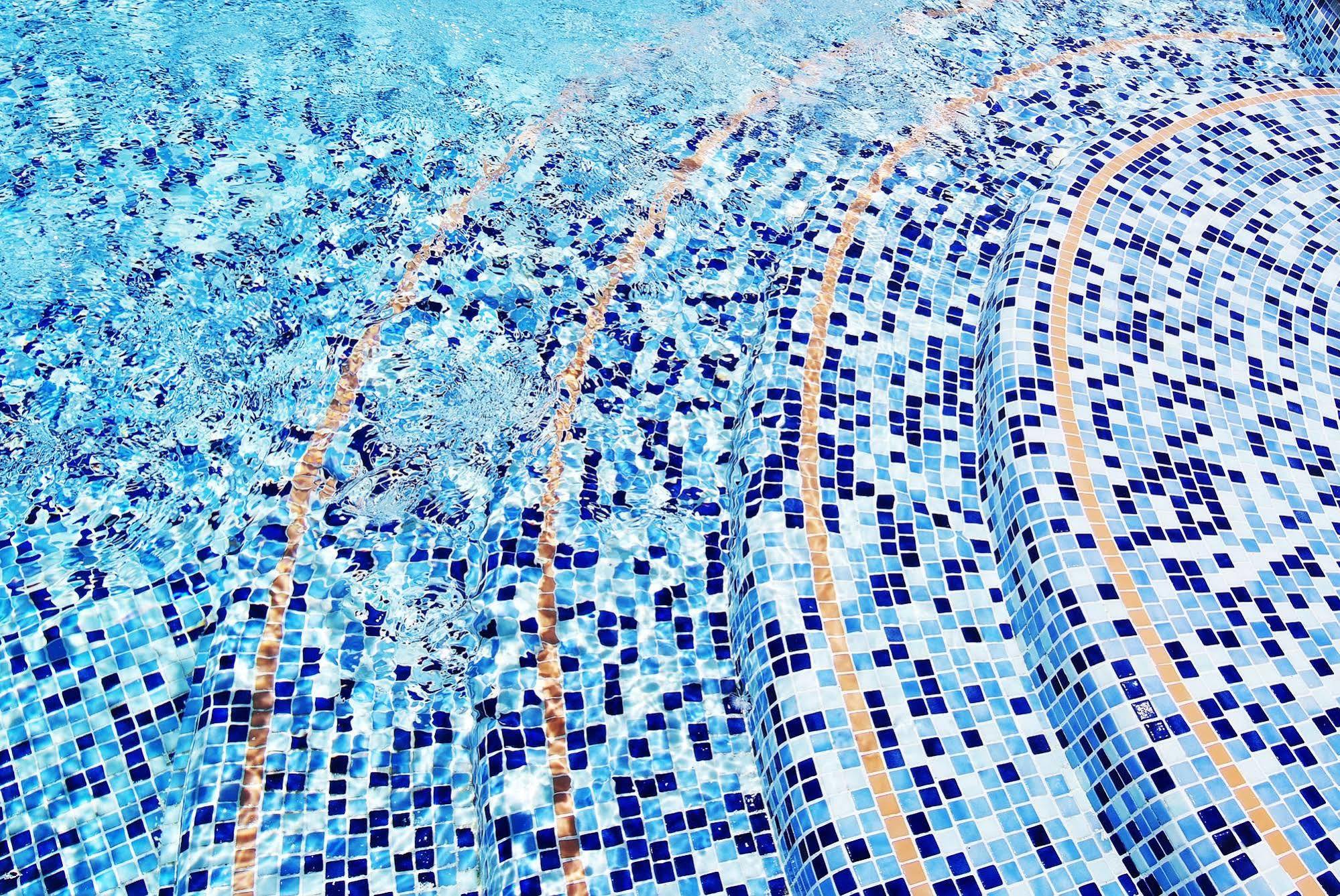 Invisa Hotel La Cala Santa Eularia des Riu Esterno foto